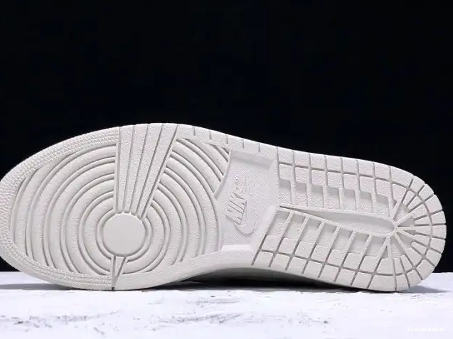 Rep LUCY OG High Nike Bone Air 1 x SB Jordan Light CD6578-006 0502